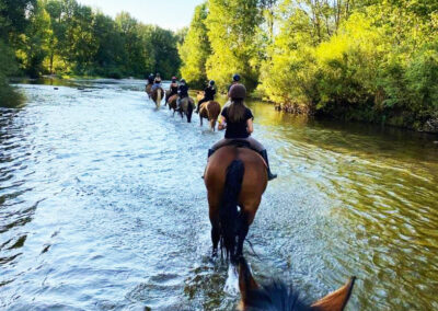 camping-le-vieux-moulin-equitation-riviere